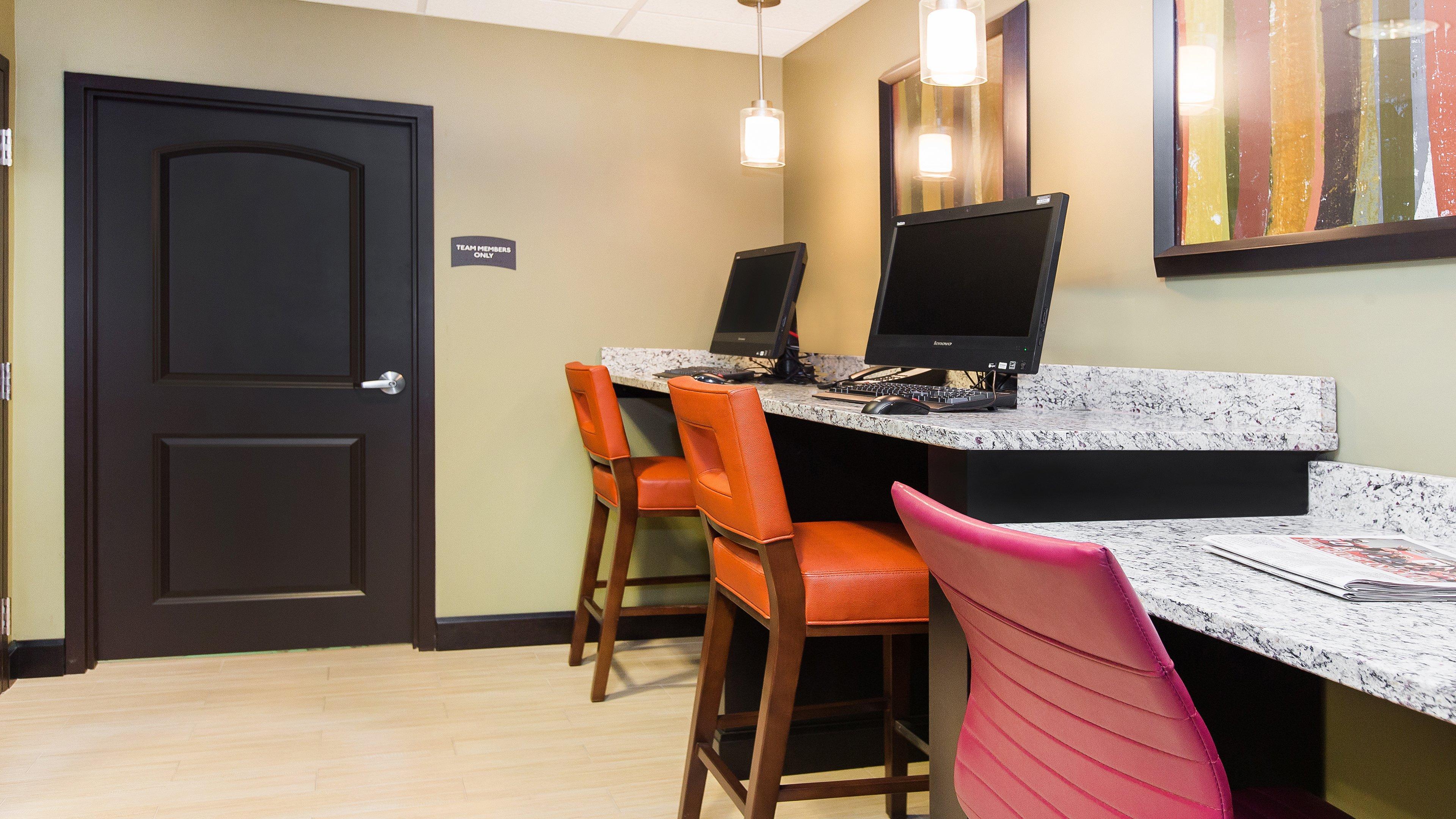 Staybridge Suites West Edmonton By Ihg Exterior foto