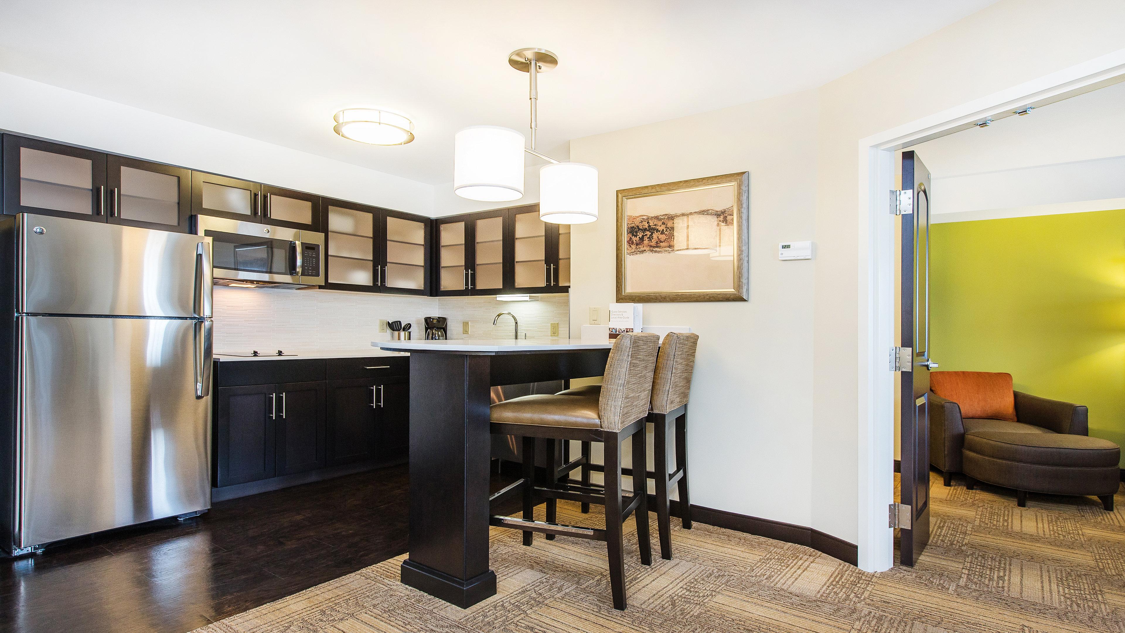 Staybridge Suites West Edmonton By Ihg Exterior foto