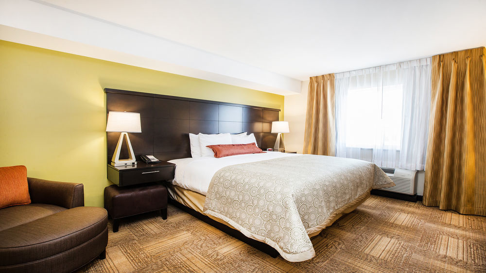Staybridge Suites West Edmonton By Ihg Exterior foto